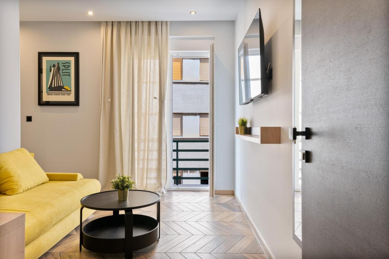 ספליט West Coast Deluxe Rooms מראה חיצוני תמונה