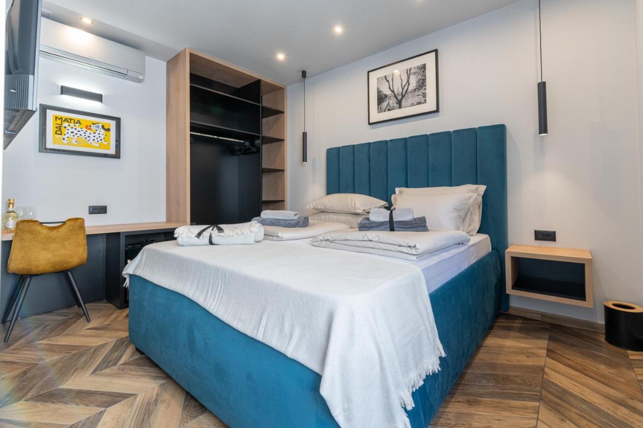 ספליט West Coast Deluxe Rooms מראה חיצוני תמונה