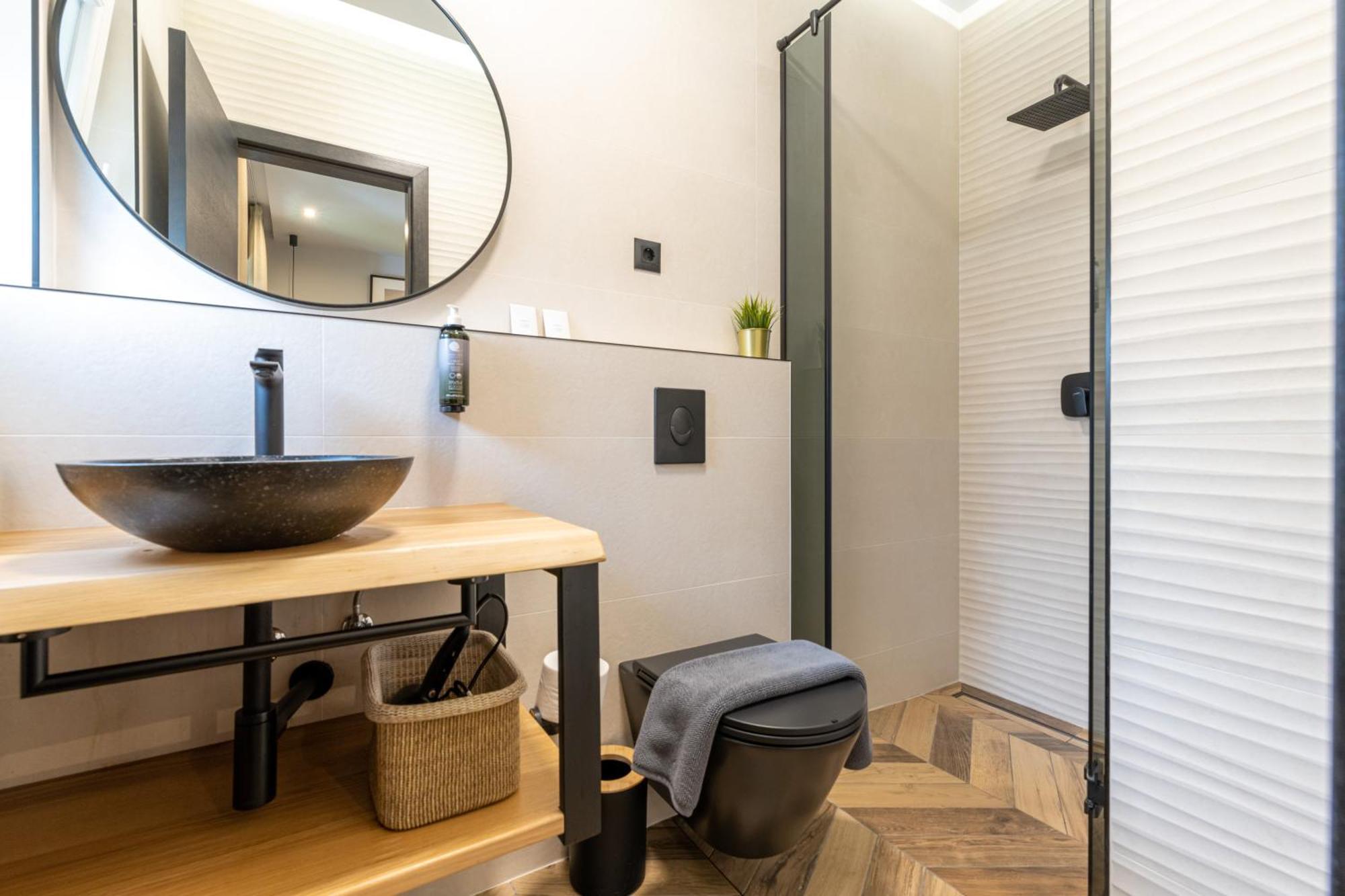 ספליט West Coast Deluxe Rooms מראה חיצוני תמונה
